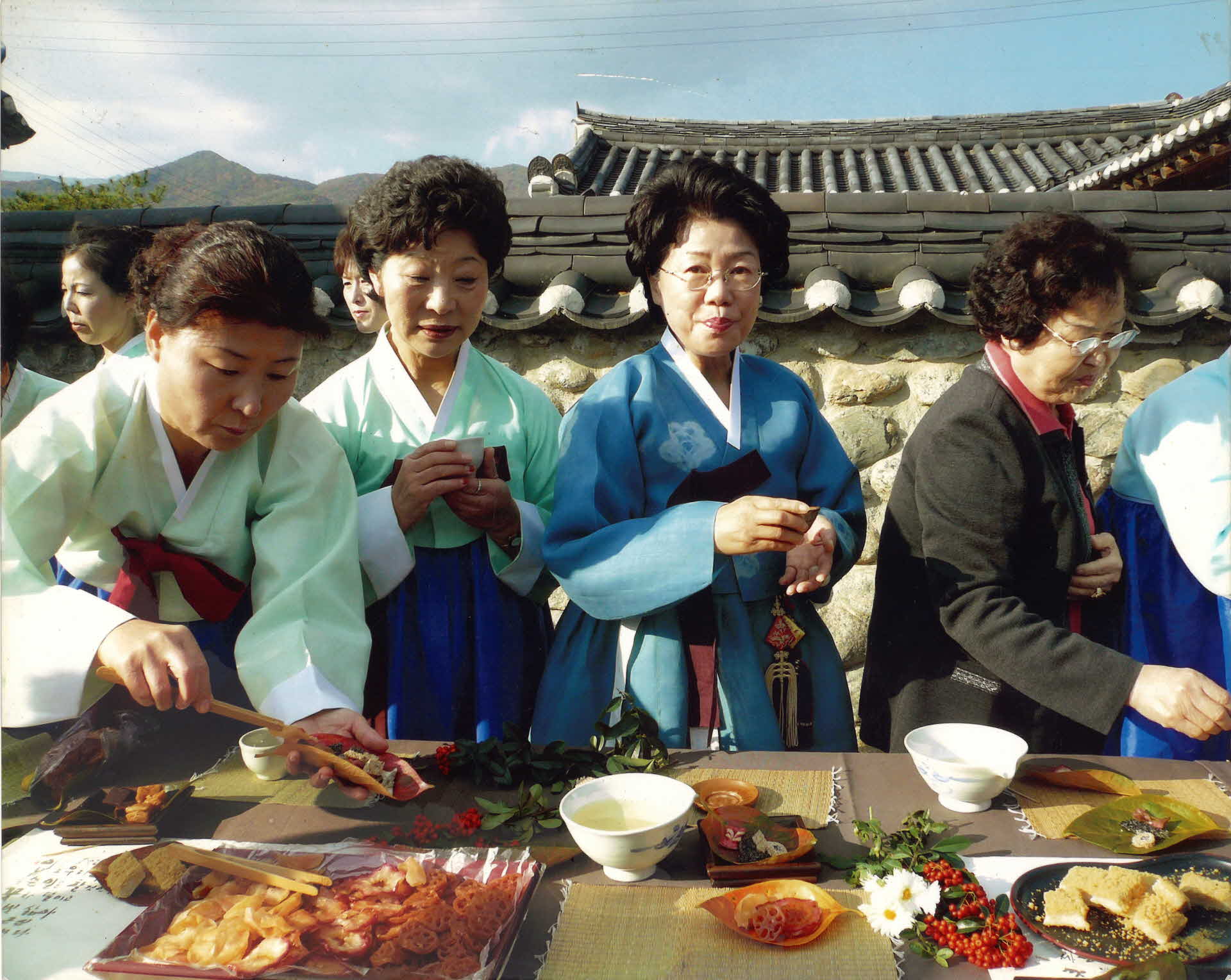 금성대군신단 헌다례-김춘희(도지사부인)