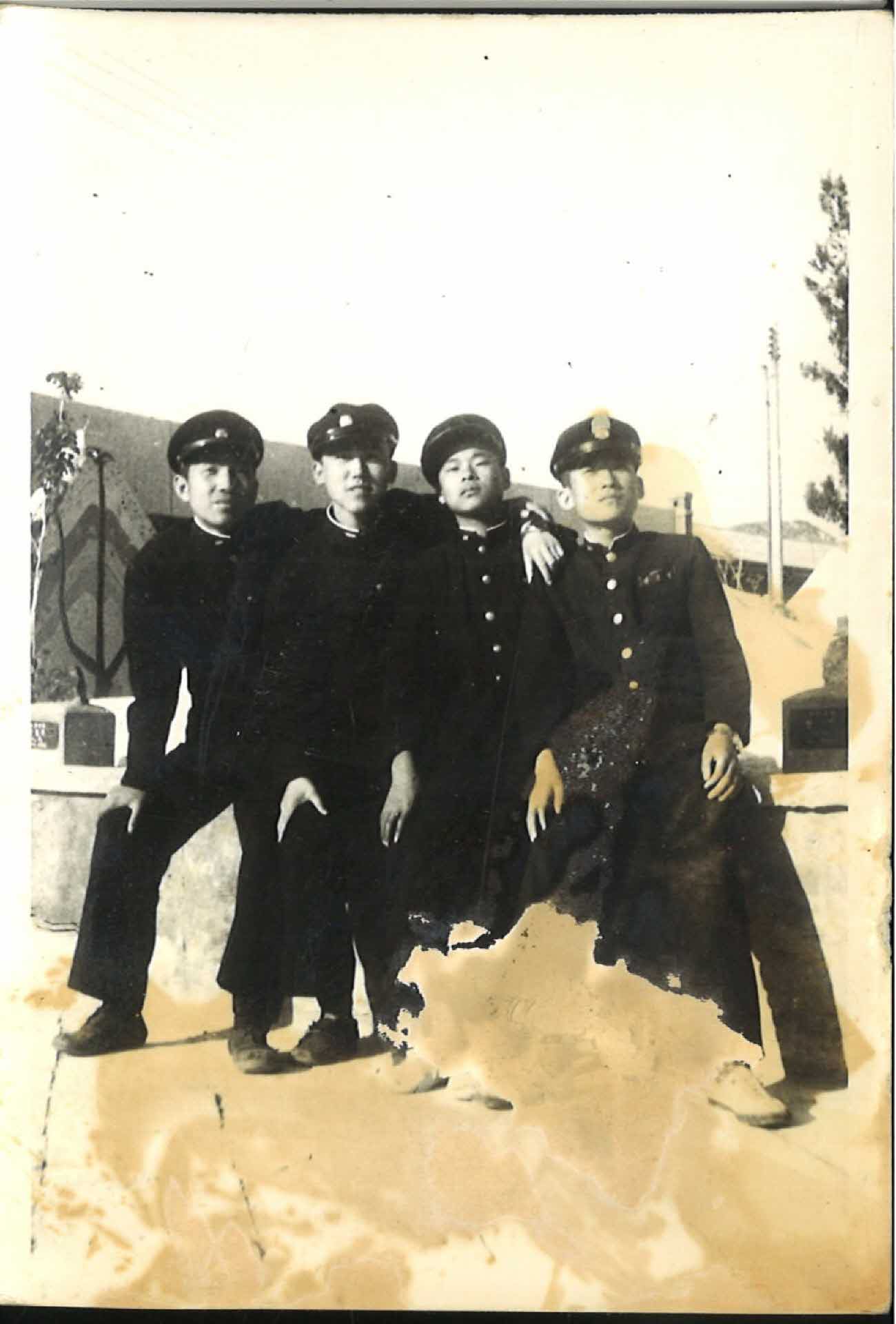 영주중학교(박외순씨 아들과 친구들)