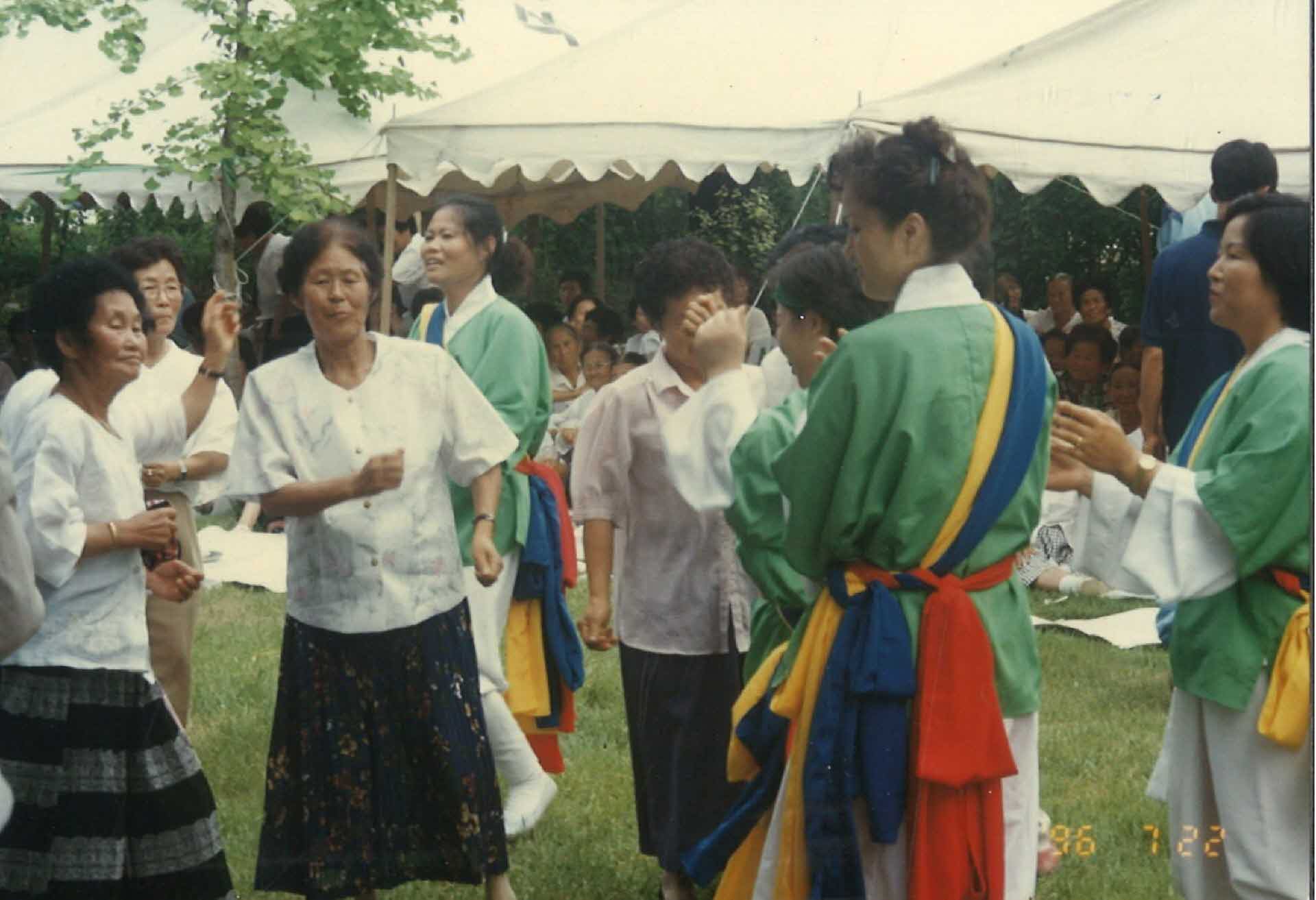 96년 순흥풍물 봉도각 공연-관객과 함께