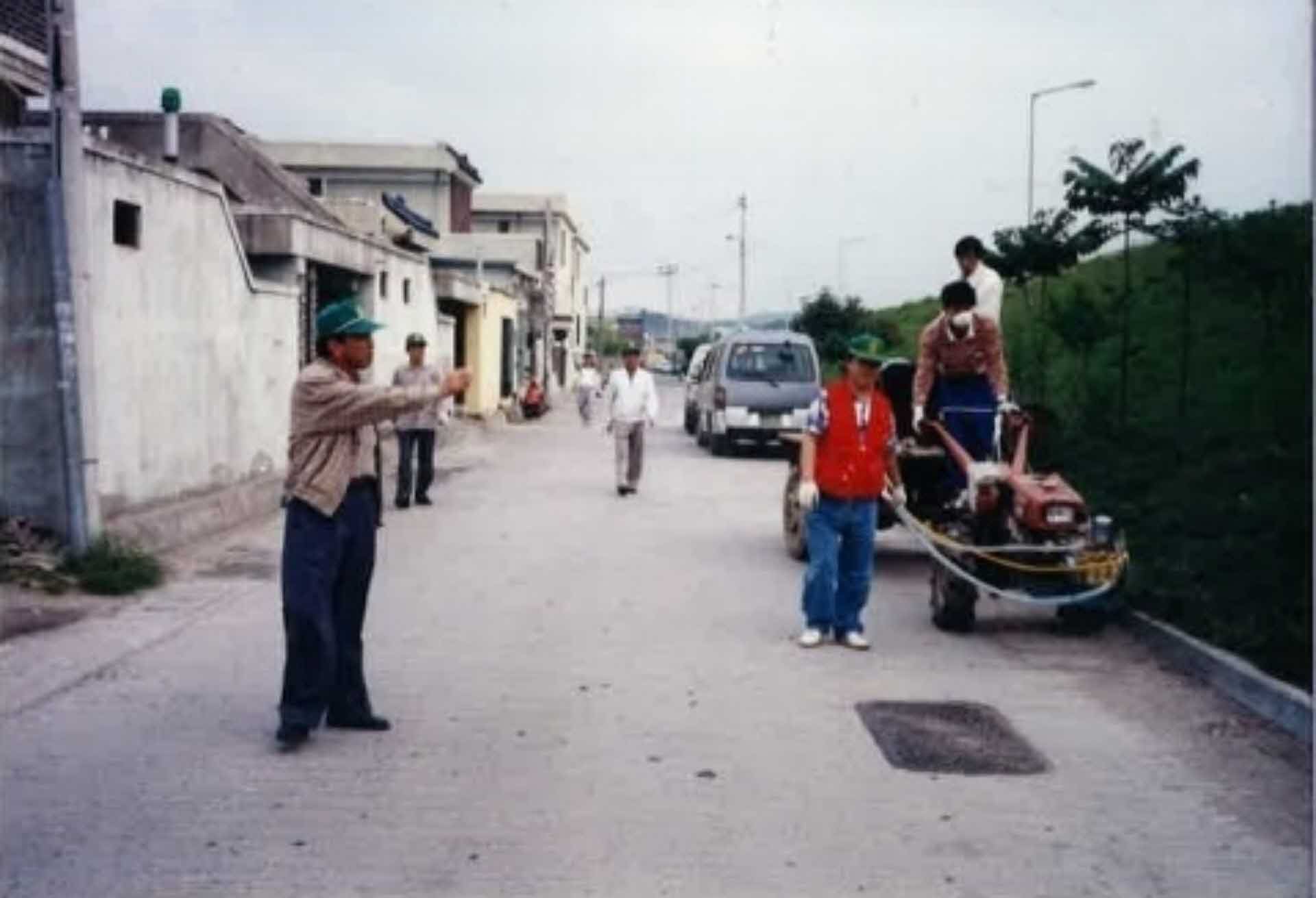 새마을운동 활동사진-서천둔치주변 정비