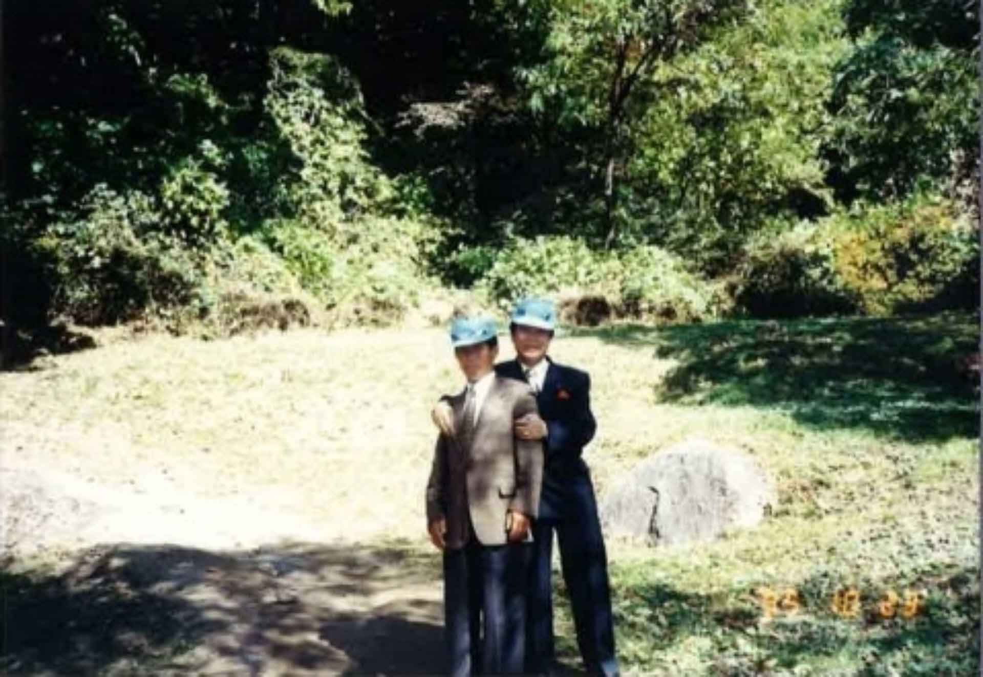 야외사진-남성2인