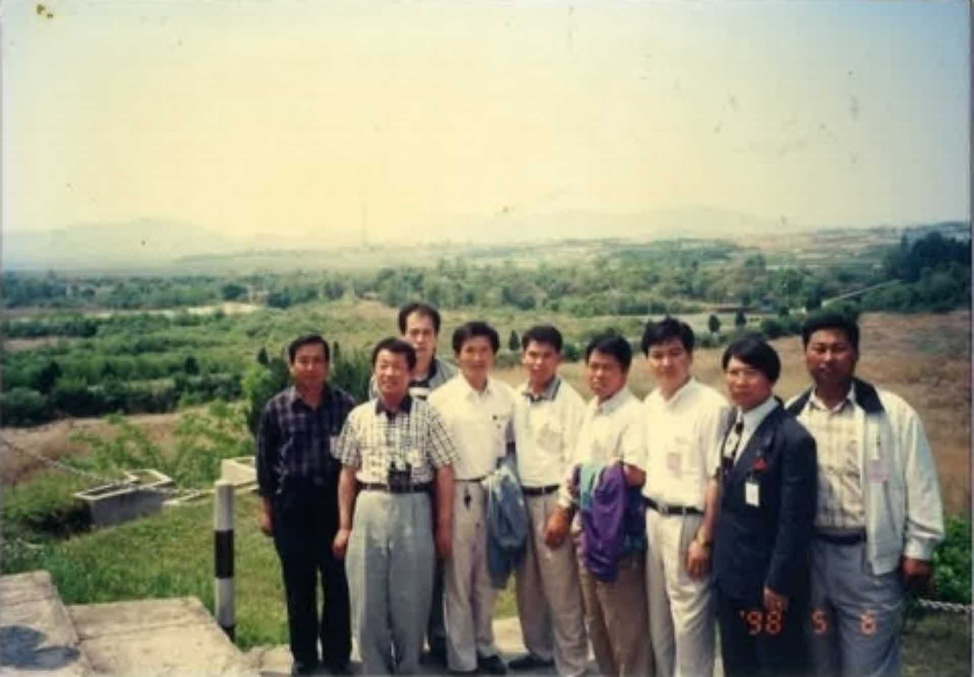 여행사진-남성9인