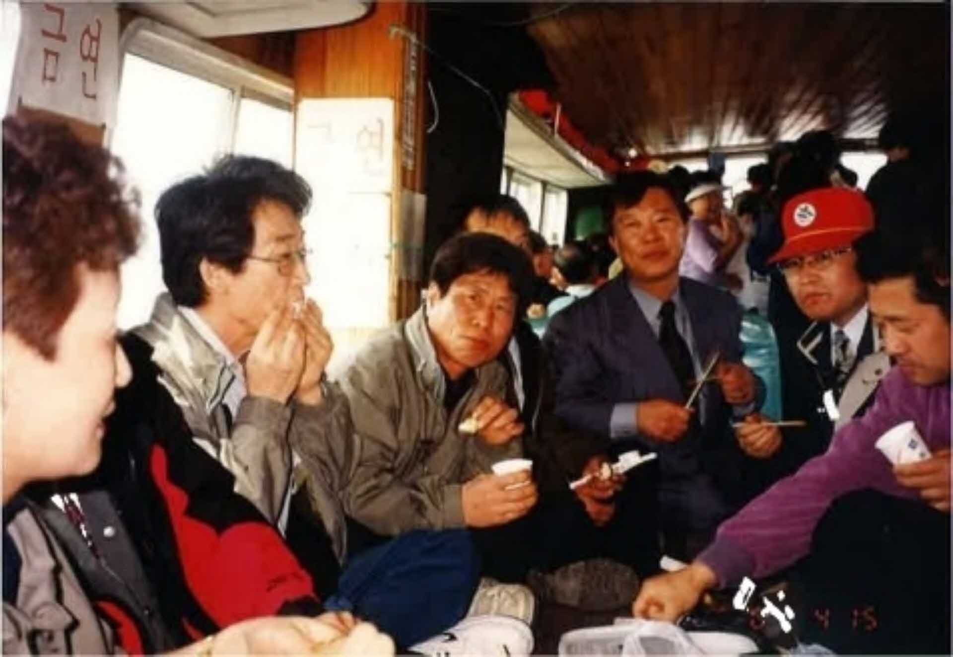 실내사진-행사회식장면