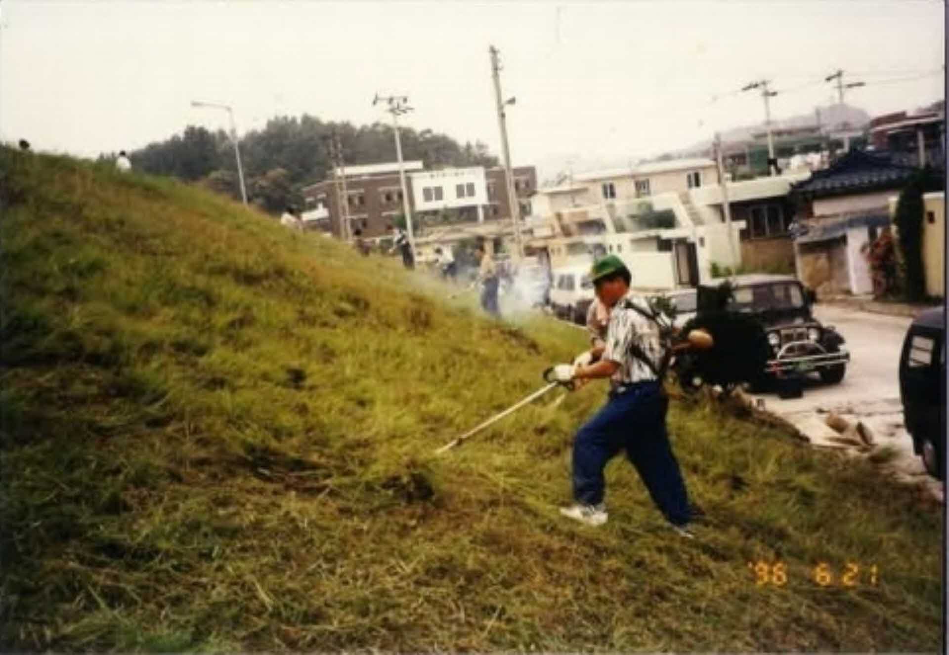 새마을운동 활동사진-서천둔치주변 정비