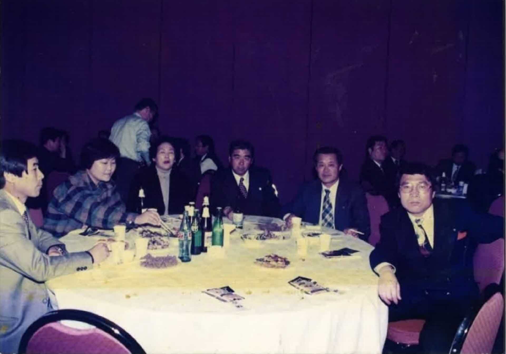 행사사진-실내,테이블