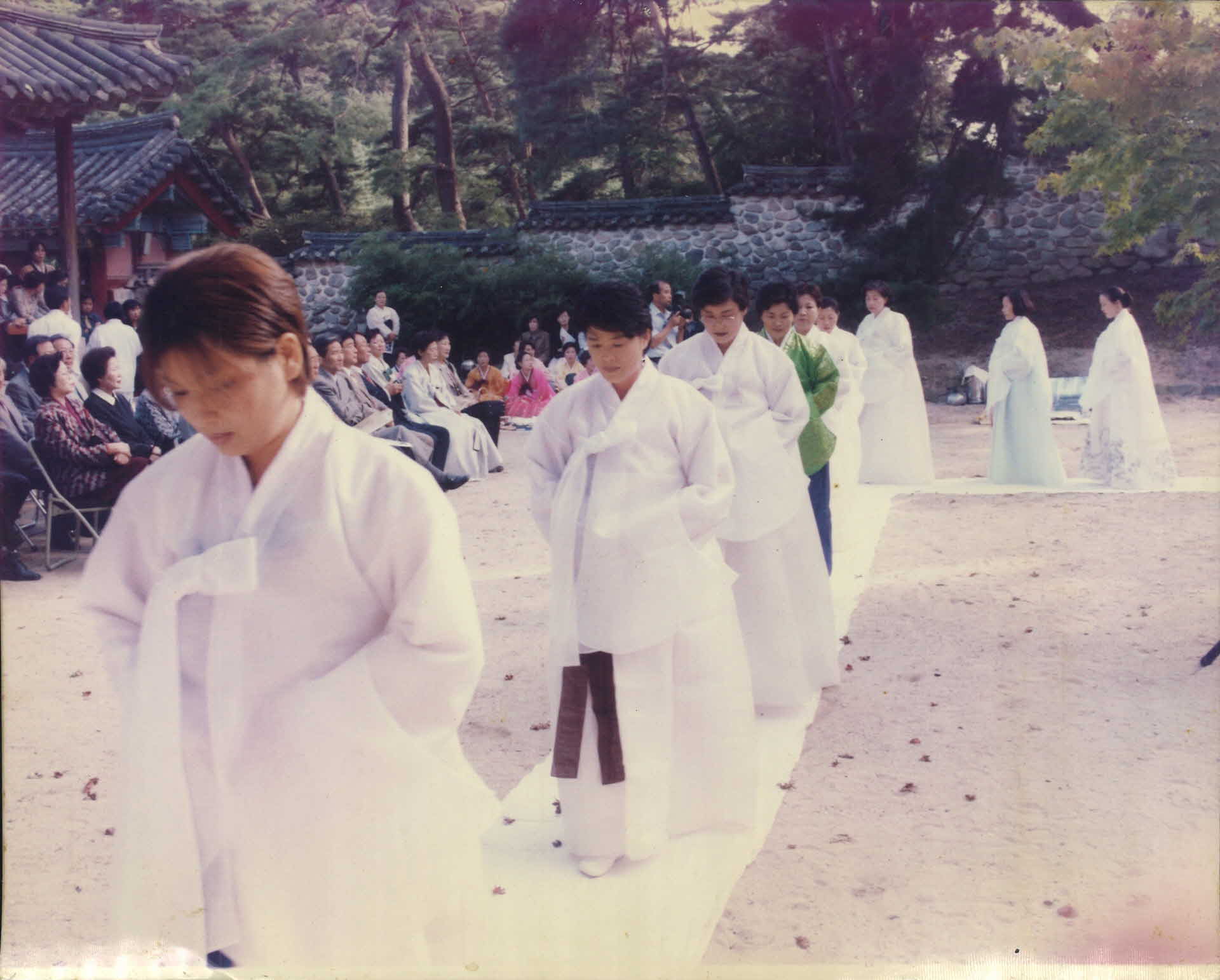 소수서원 사당에서 헌다래 행사