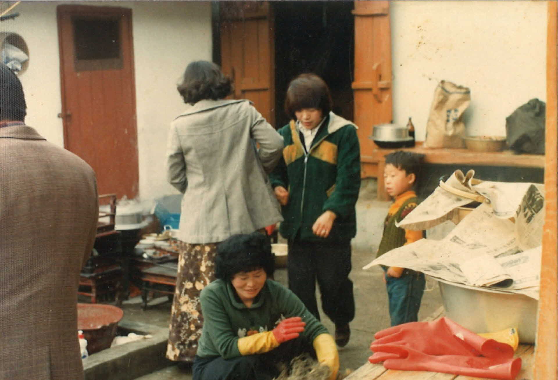 회갑연 준비사진 등 80년대 생활사진