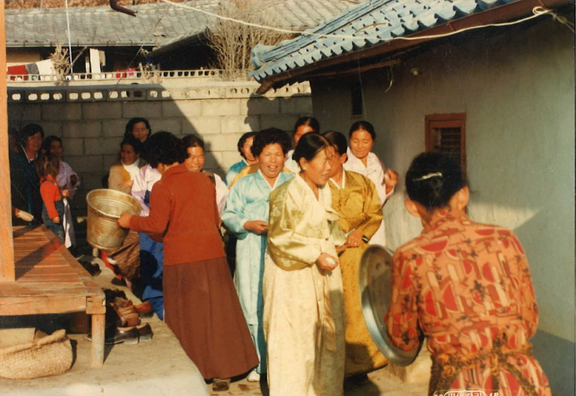 회갑연 준비사진 등 80년대 생활사진