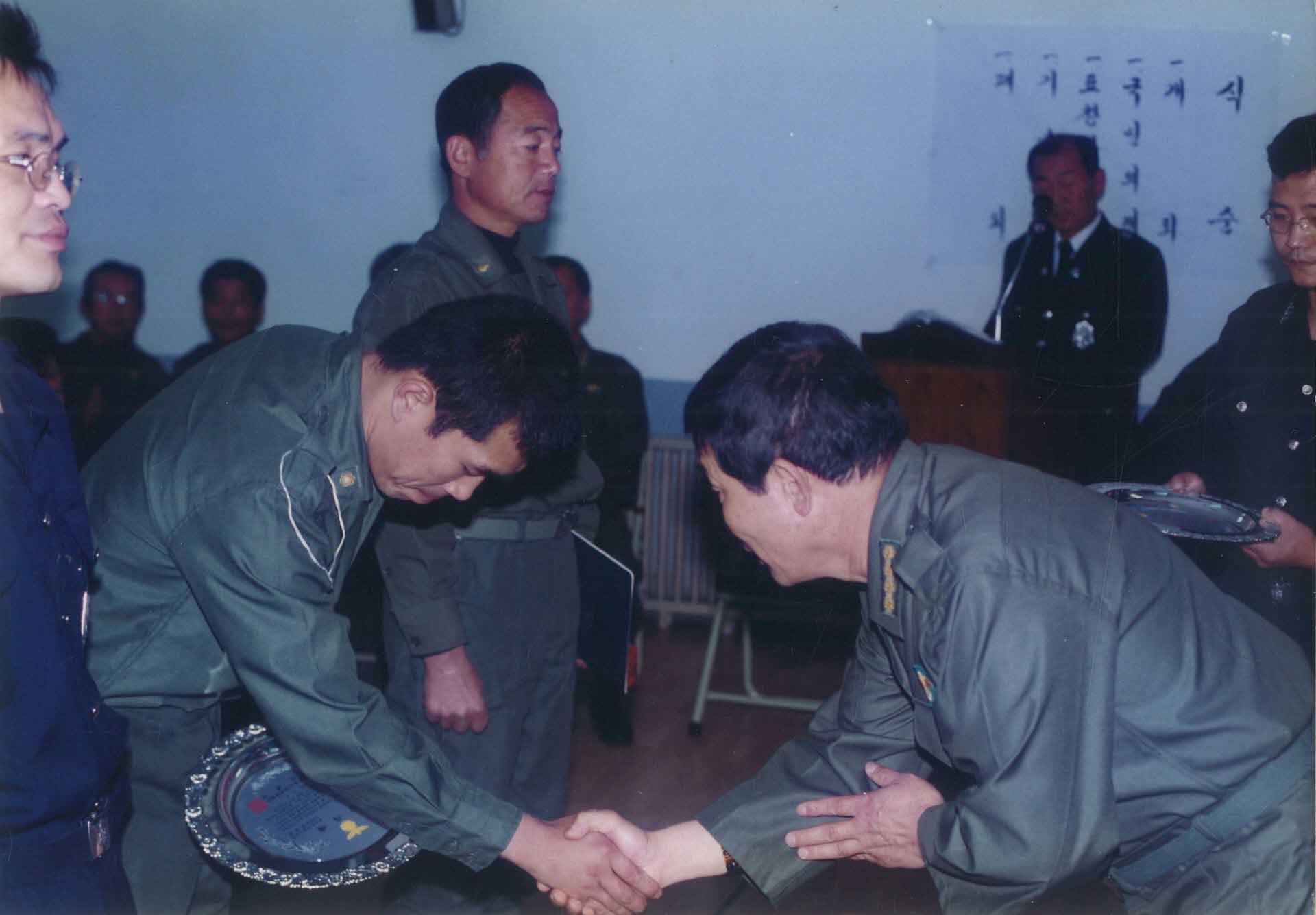 감사패 수여 사진1