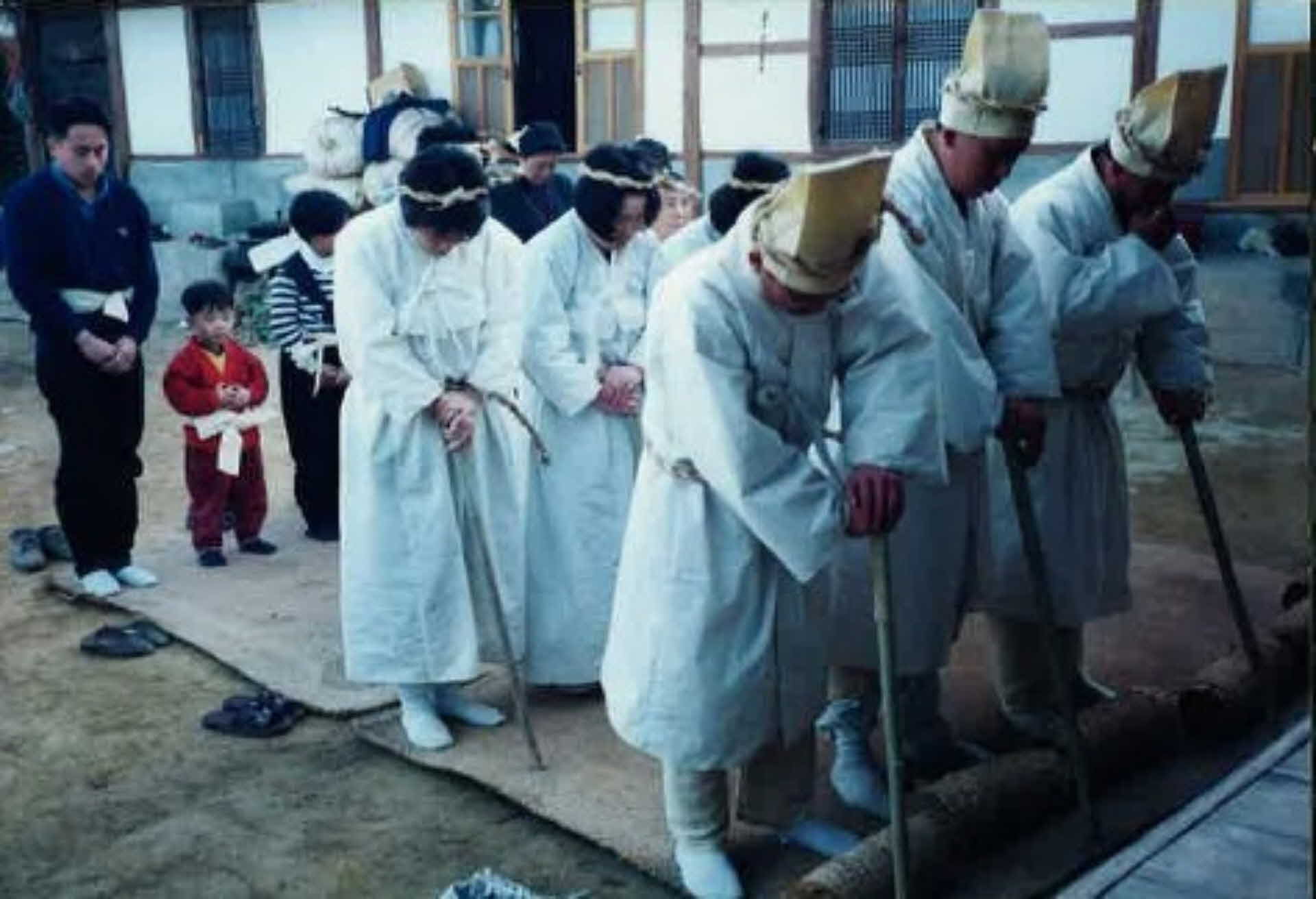 1993년 안동시 북후면 장례 사진